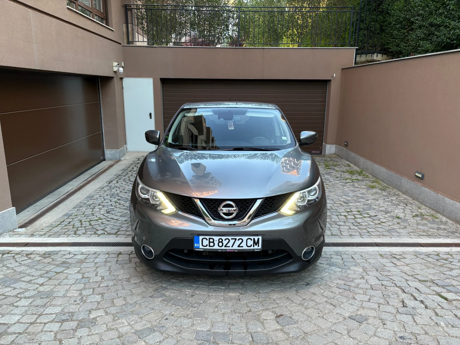 Nissan Qashqai 1.2 DiG-T (115 кс) , снимка 3 - Автомобили и джипове - 54555755