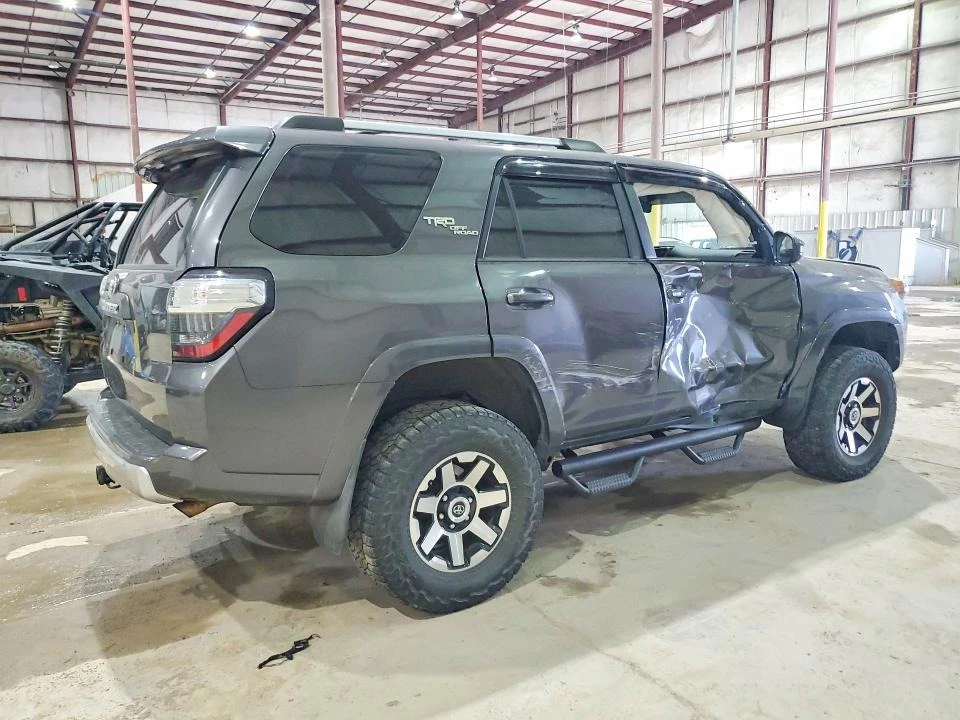 Toyota 4runner, снимка 3 - Автомобили и джипове - 54656133