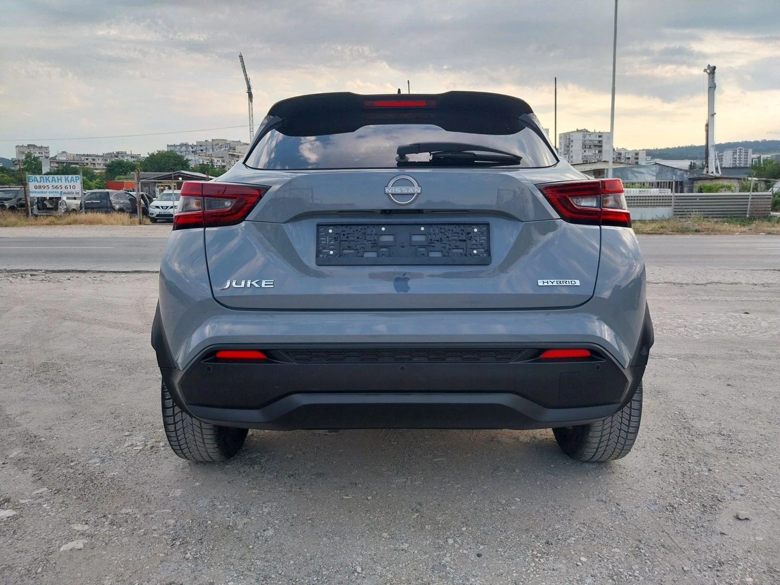 Nissan Juke 1.6 HIBRID N-Conecta, снимка 6 - Автомобили и джипове - 55127636