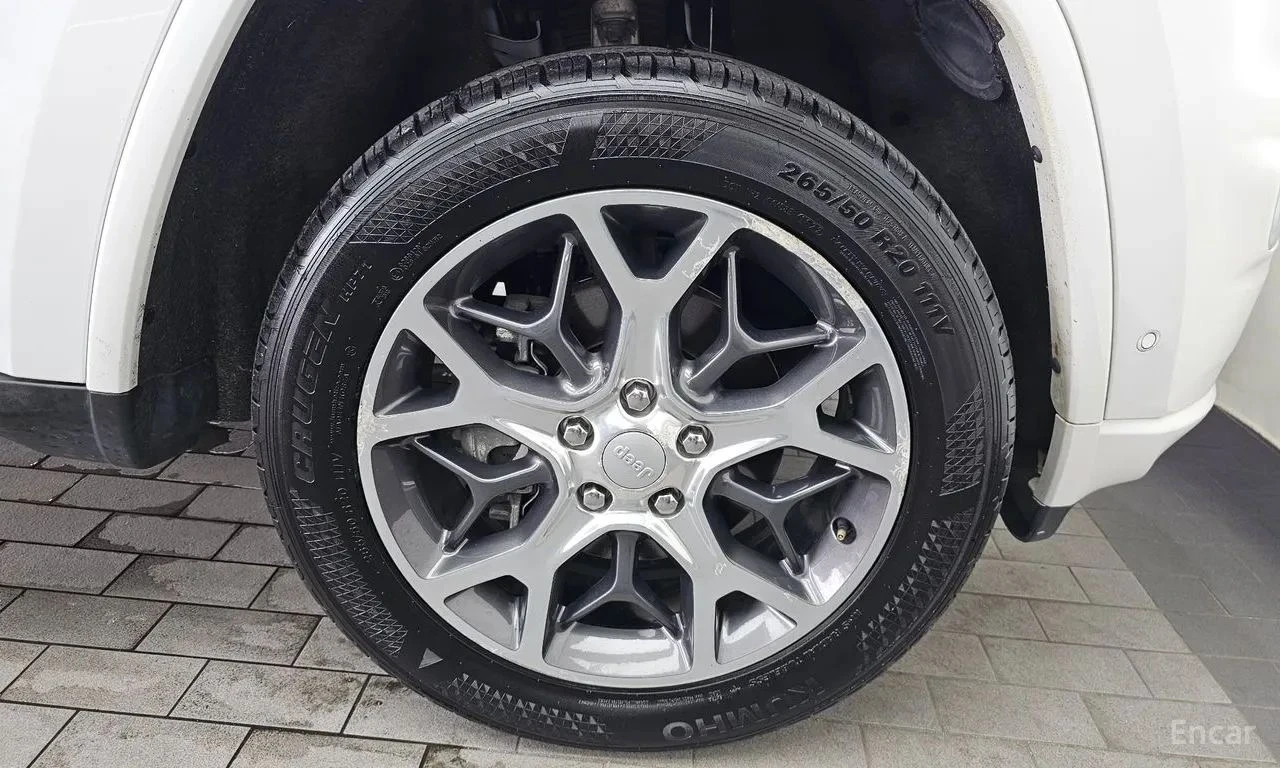 Jeep Grand cherokee 3.6 Pentastar* Overland* 4x4* Обдухване, снимка 6 - Автомобили и джипове - 55216923