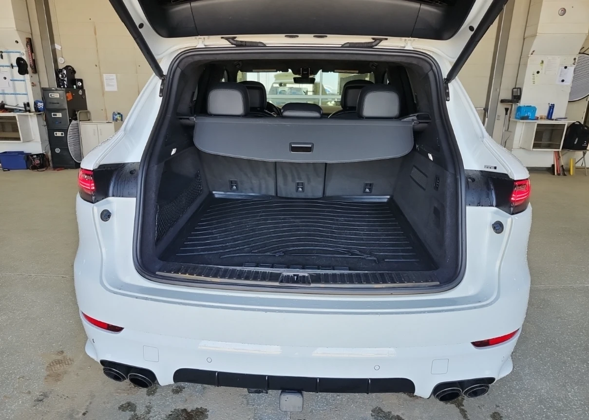 Porsche Cayenne V8 Twin-Turbo* GTS* V8* Sport* Chrono* , снимка 5 - Автомобили и джипове - 55224663