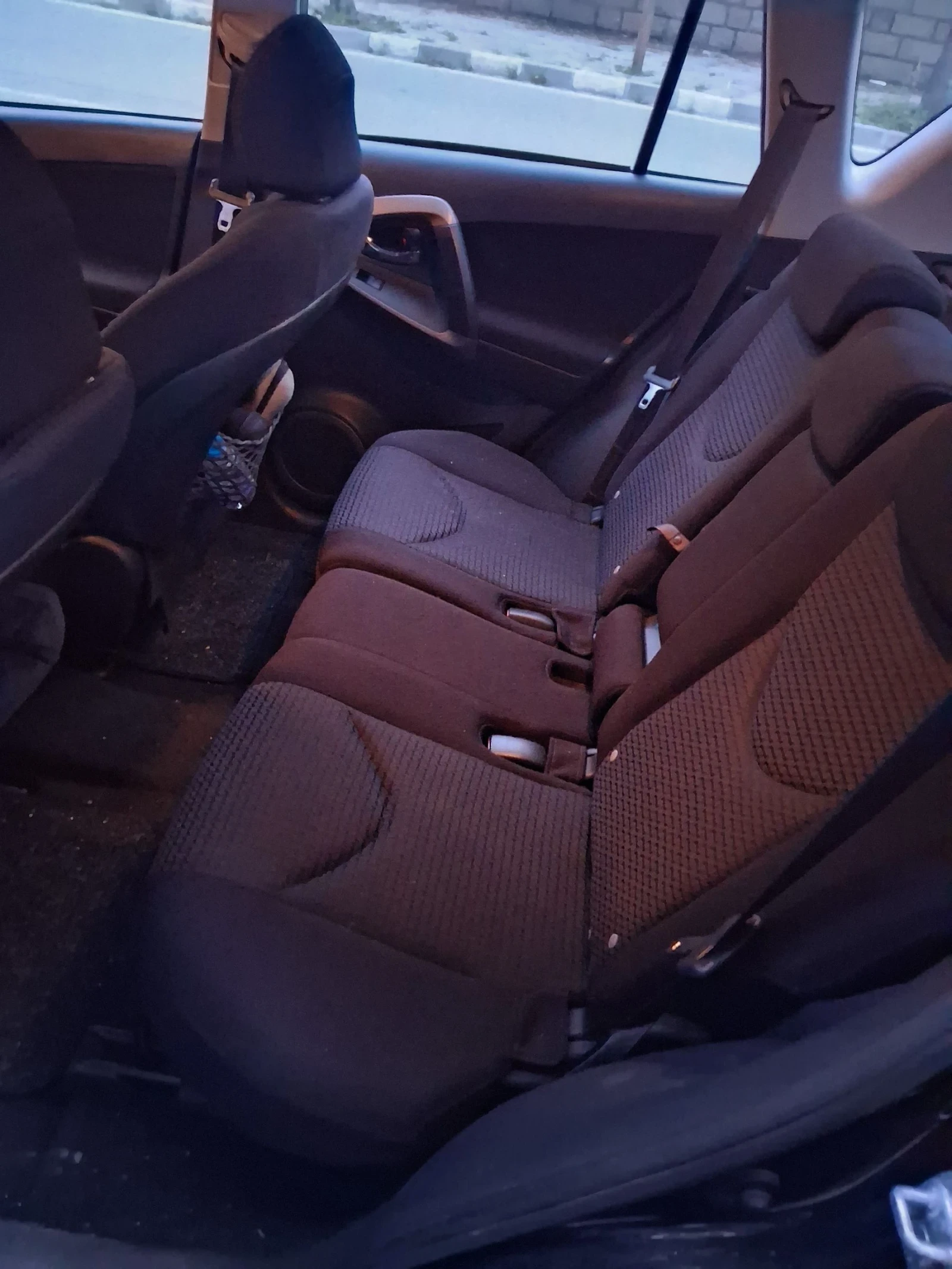 Toyota Rav4, снимка 4 - Автомобили и джипове - 55371289