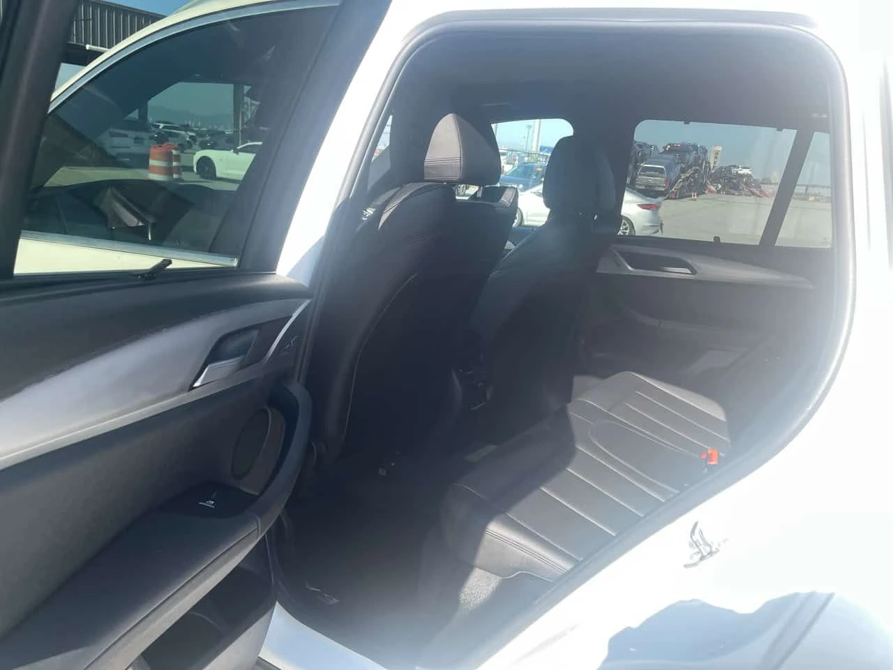 BMW X3  xDrive30i / CARFAX / АВТОКРЕДИТ , снимка 15 - Автомобили и джипове - 55538755