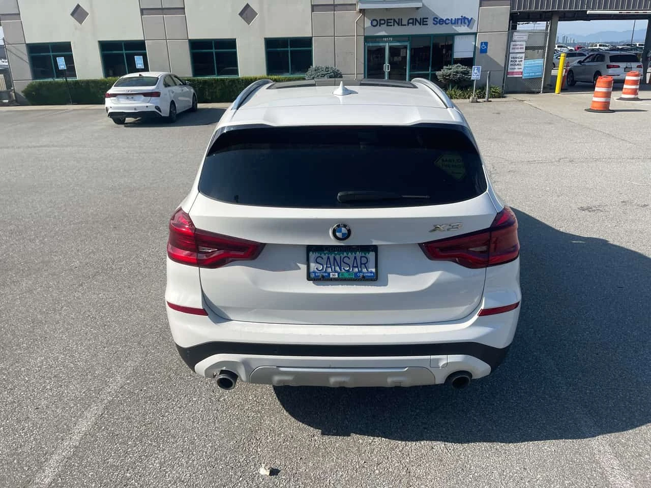 BMW X3  xDrive30i / CARFAX / АВТОКРЕДИТ , снимка 4 - Автомобили и джипове - 55538755