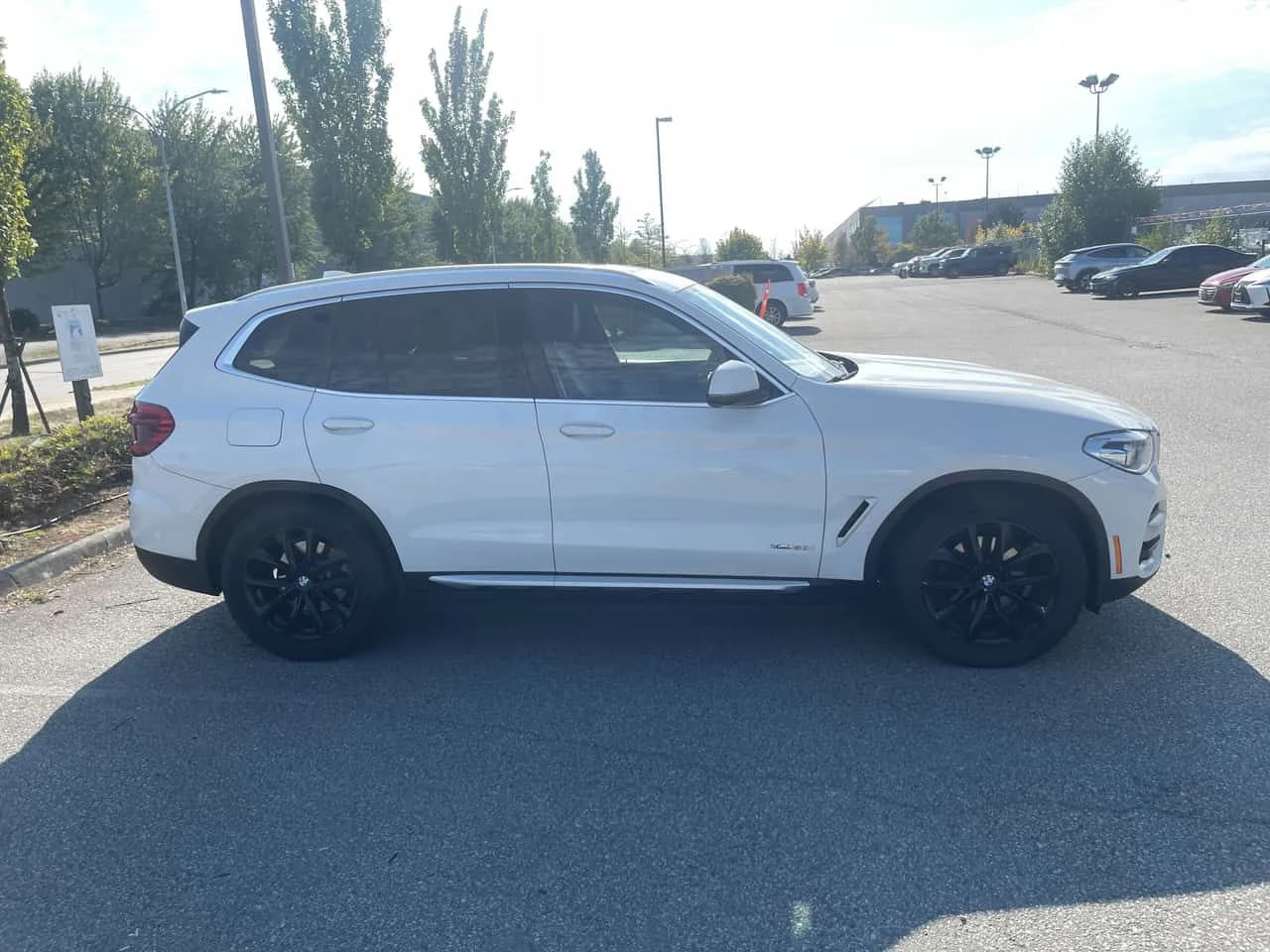 BMW X3  xDrive30i / CARFAX / АВТОКРЕДИТ , снимка 3 - Автомобили и джипове - 55538755