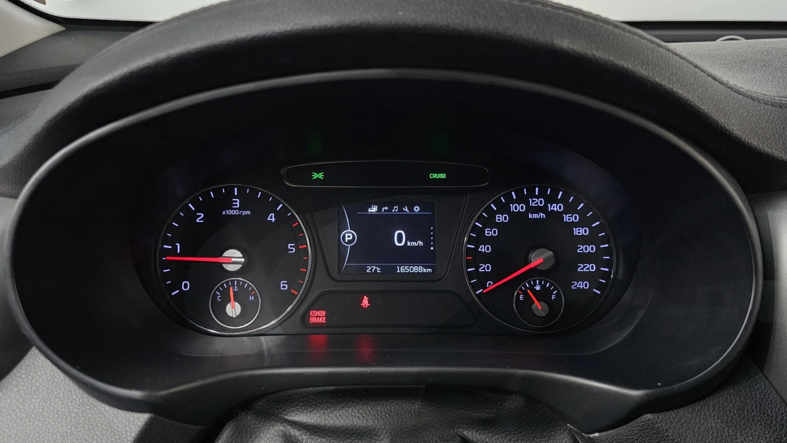 Kia Sorento 2.0 ПОДГРЕВ ВОЛАН КРАЙНА ЦЕНА* encareu.com, снимка 8 - Автомобили и джипове - 56025287