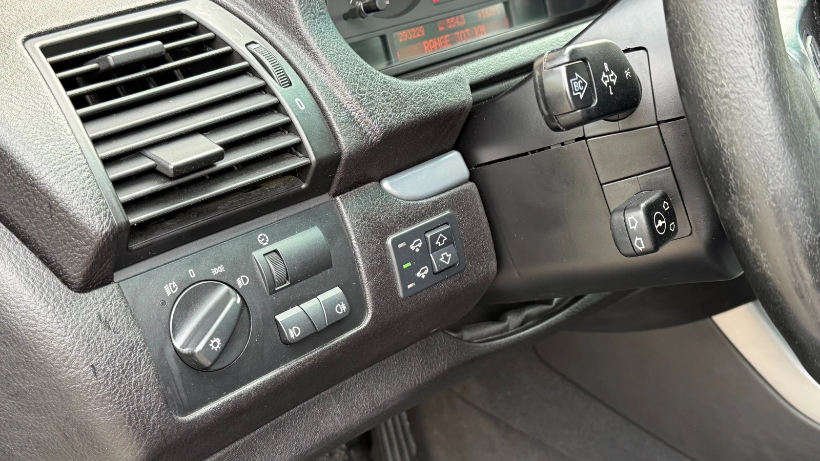 BMW X5 3.0D, снимка 11 - Автомобили и джипове - 56085493