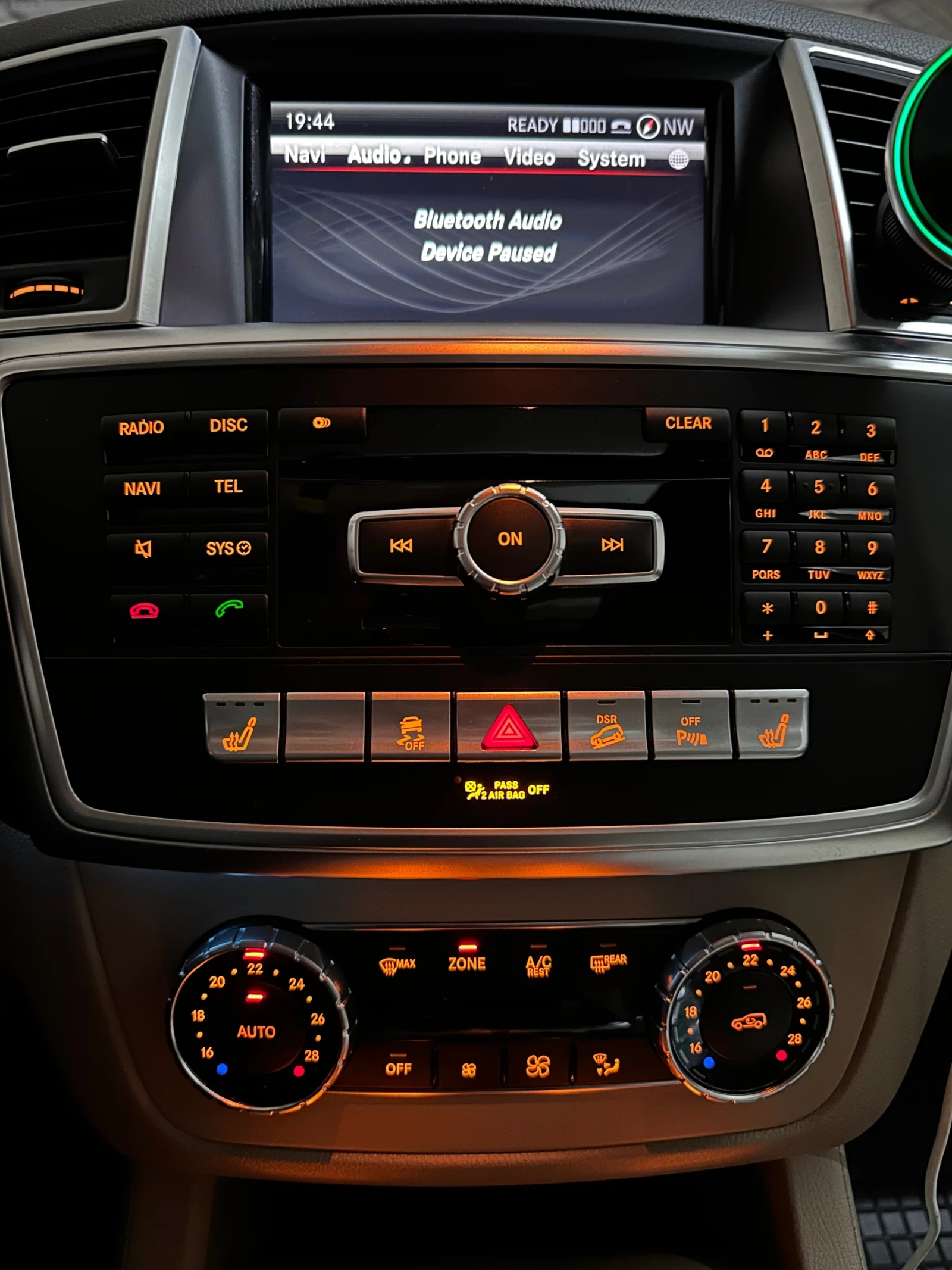 Mercedes-Benz ML 350, снимка 12 - Автомобили и джипове - 56139135