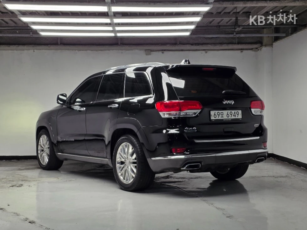 Jeep Grand cherokee 3.0 CRD / Overland Summit | Mobile.bg � ����������� 2