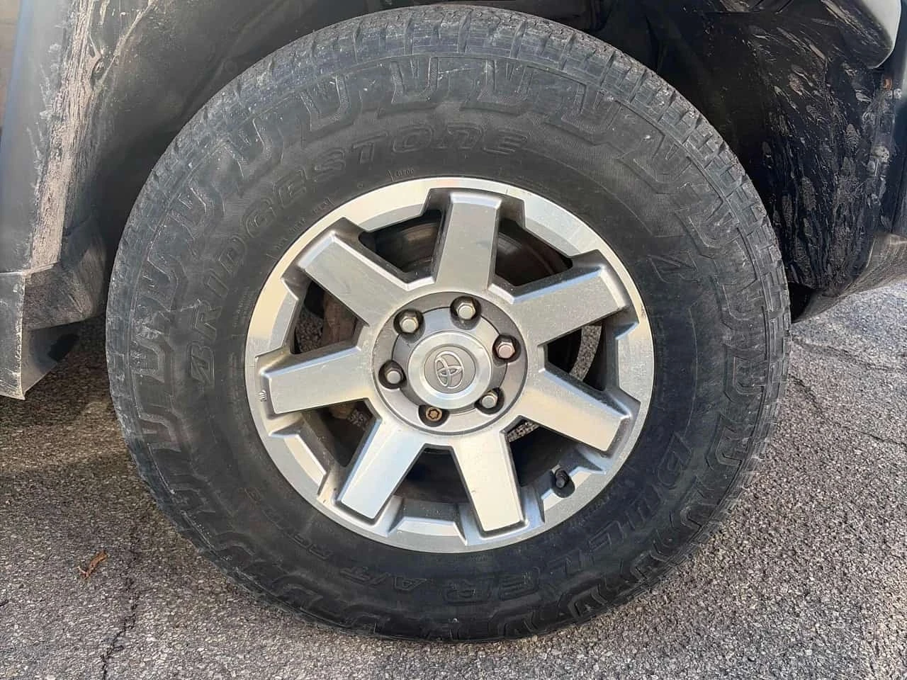 Toyota Fj cruiser * 4WD 4dr * ���������� ��� ������������ ������*  | Mobile.bg � ����������� 7