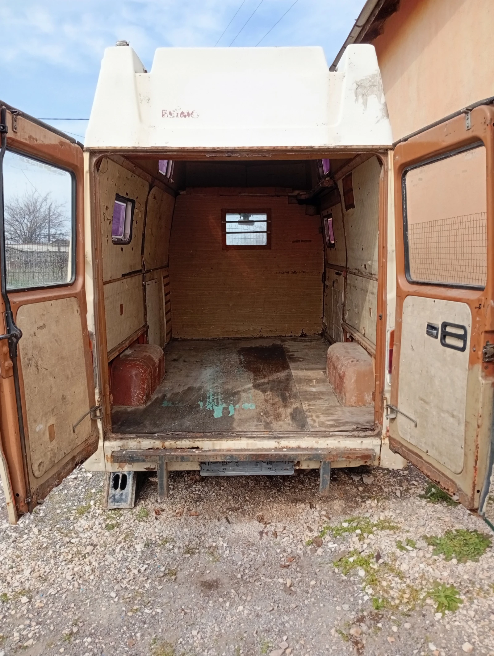 Mercedes-Benz 207 207 OM615/OM616, снимка 6 - Бусове и автобуси - 54014792