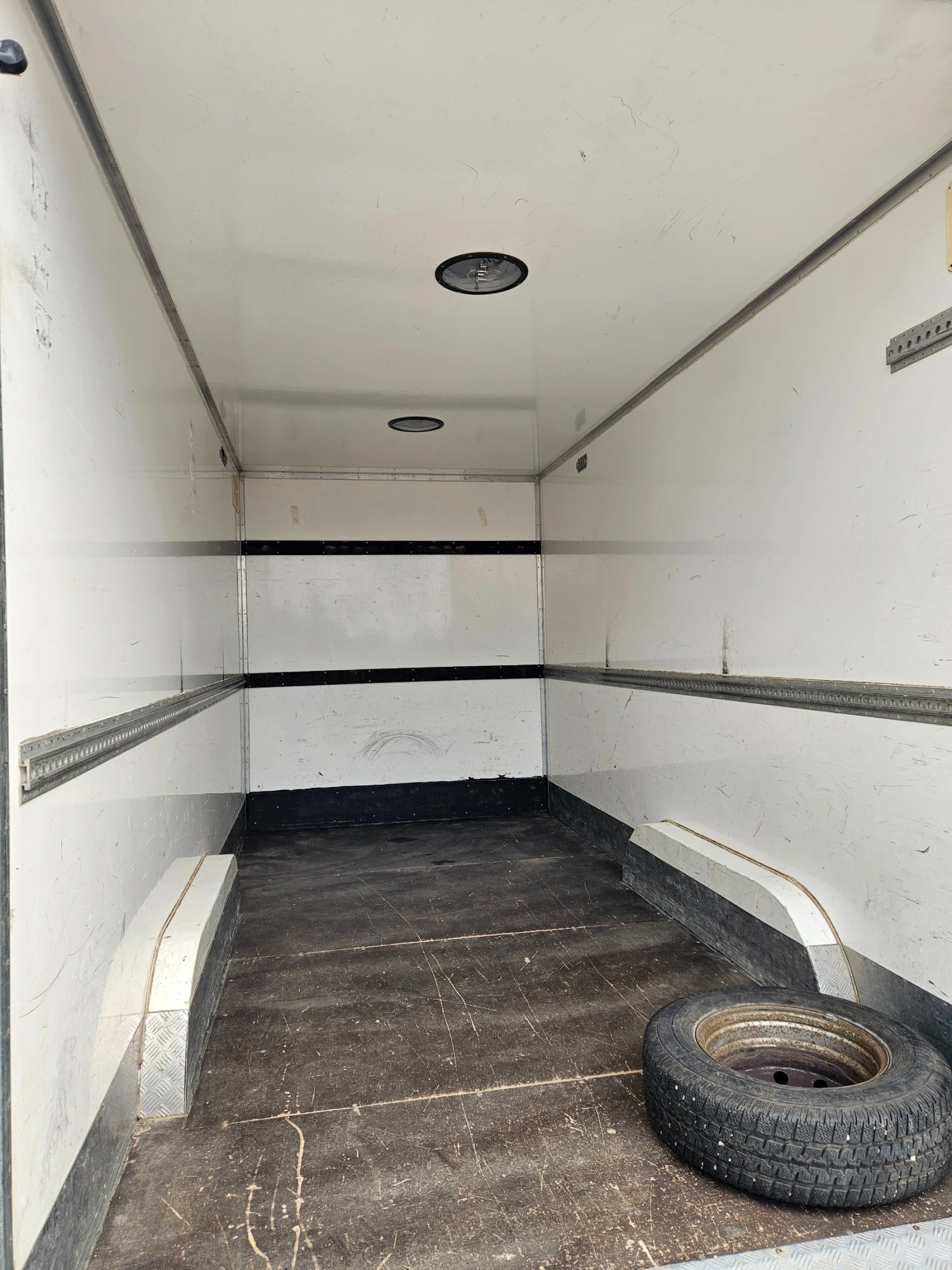 Peugeot Boxer 2.8JTD, снимка 8 - Бусове и автобуси - 54391326