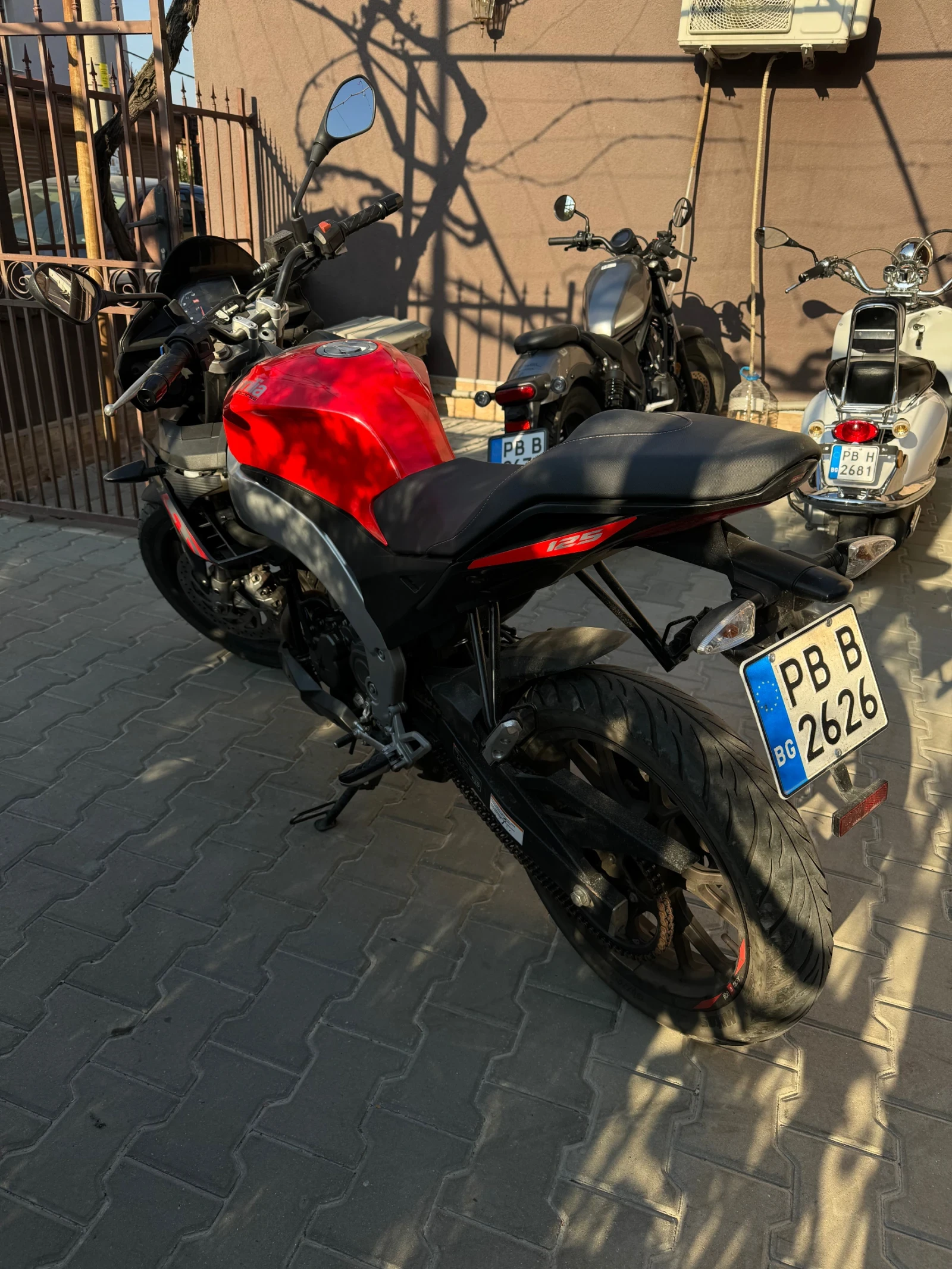 Aprilia Tuono 125 ABS - изображение 5