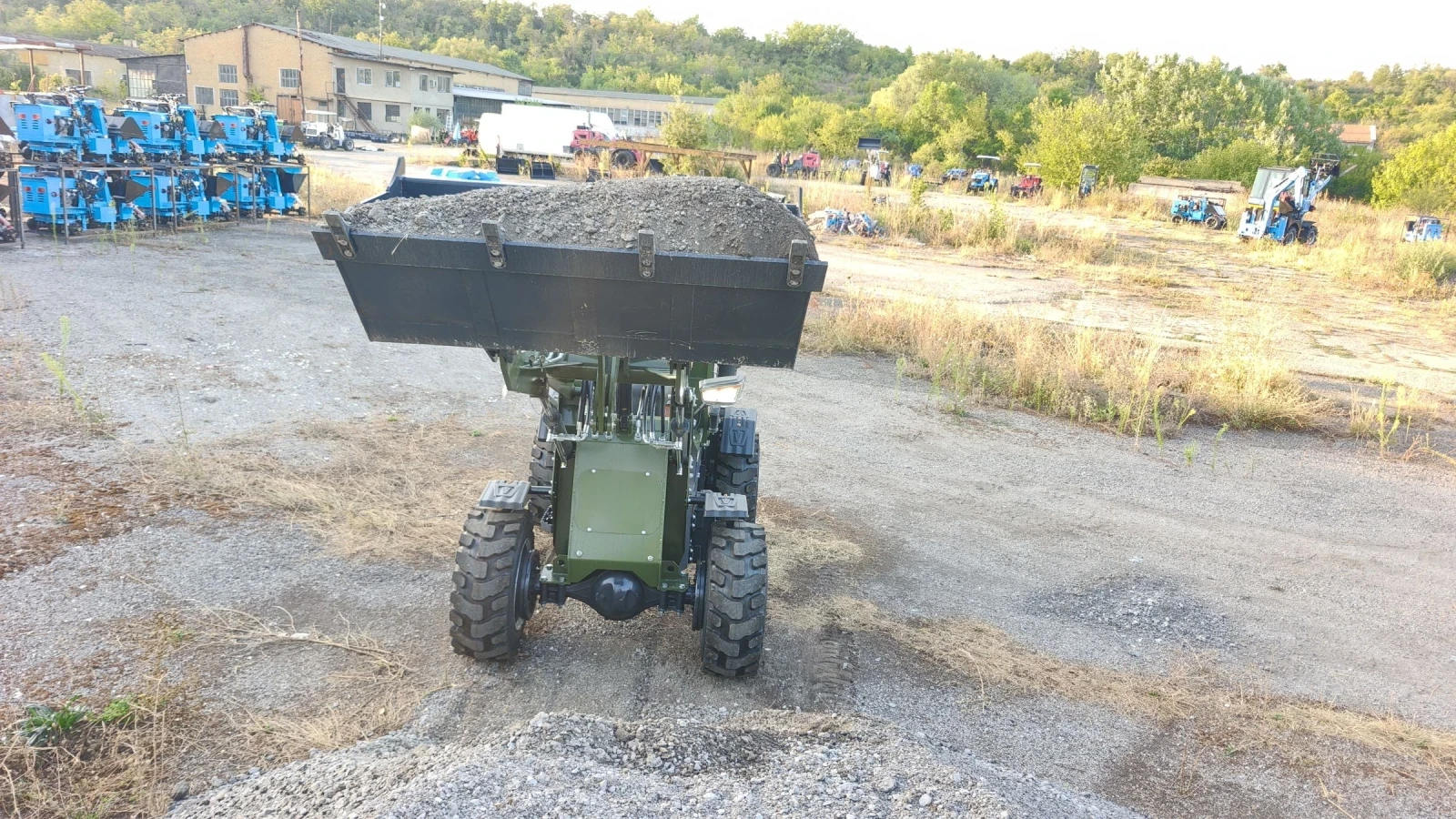 Челен товарач Друга марка VSN L-600  НОВ  !!! НАЛИЧНИ!!!