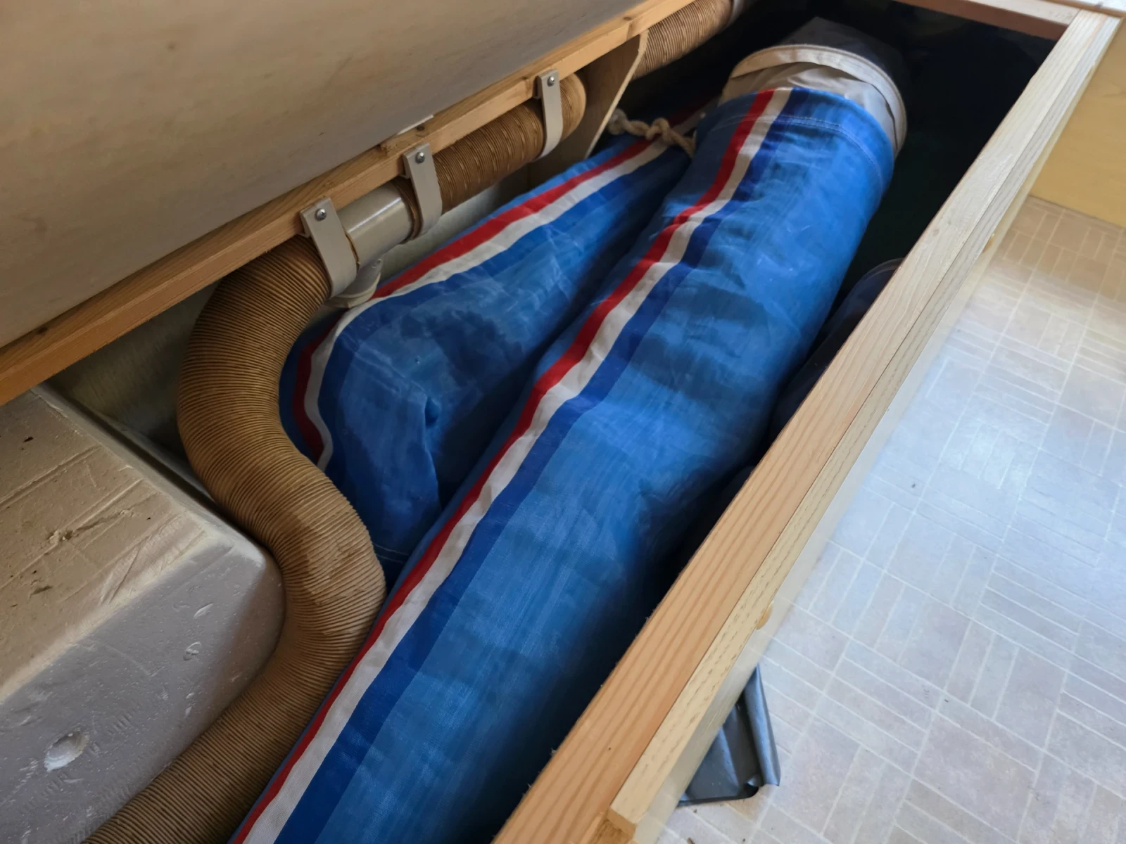  ABI HOME CAR 380 WC | Mobile.bg   15