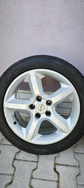 ���� � ������ 215/50R17 �� Opel Astra | Mobile.bg � ����� ������ 5