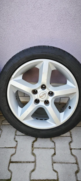 ���� � ������ 215/50R17 �� Opel Astra | Mobile.bg � ����� ������ 3