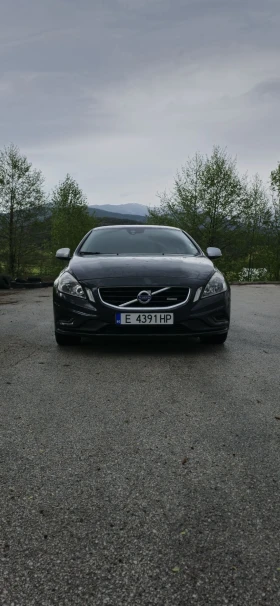     Volvo V60