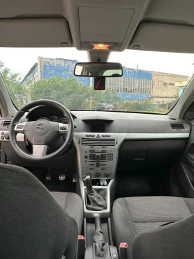 Opel Astra - 2862 € / 5597.59 лв. - 63223728 10