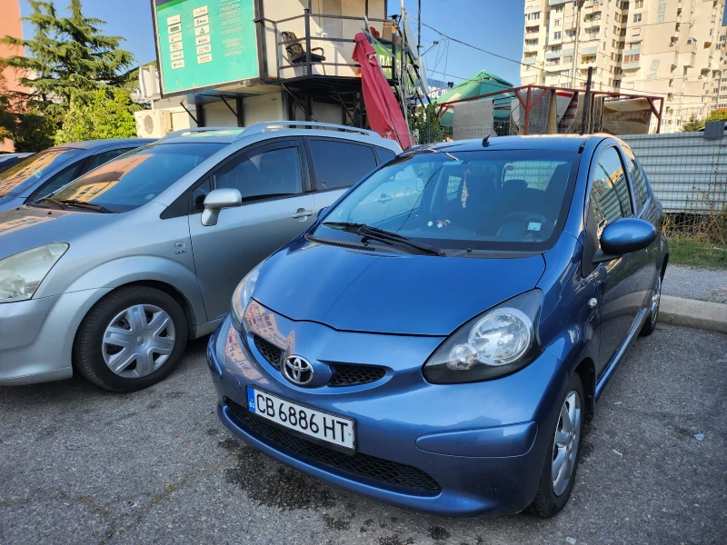 Toyota Aygo, снимка 6 - Автомобили и джипове - 47333693