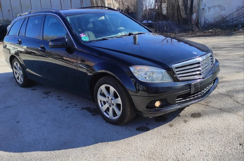 Mercedes-Benz C 200 2, 2 136 hp, снимка 1 - Автомобили и джипове - 48873249