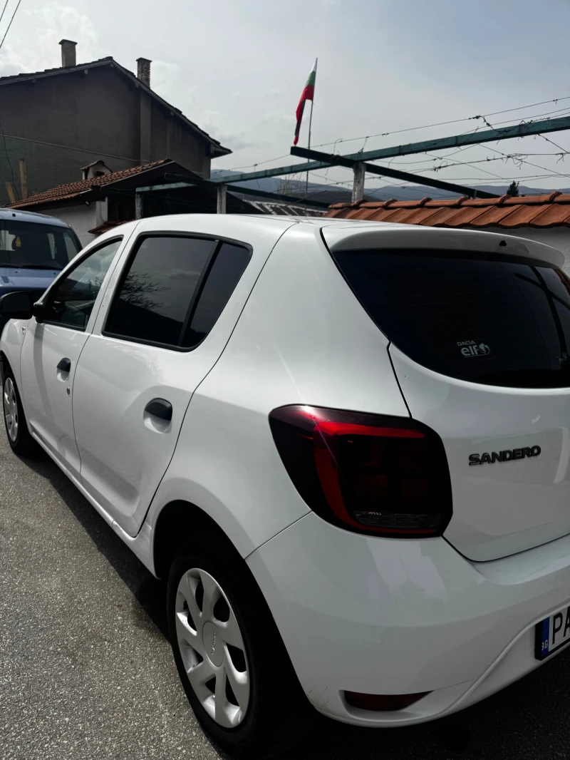 Dacia Sandero, снимка 5 - Автомобили и джипове - 52356803