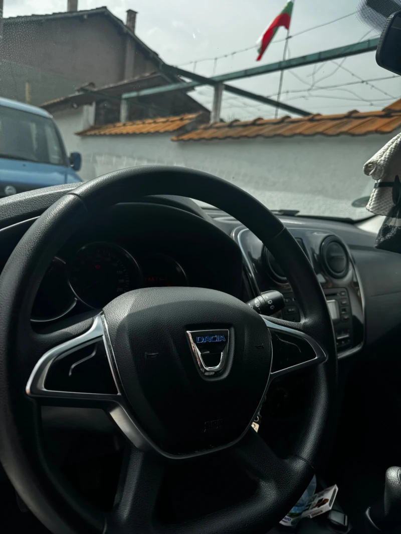Dacia Sandero, снимка 6 - Автомобили и джипове - 52356803
