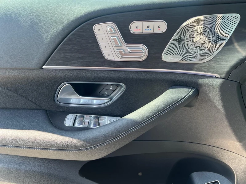 Mercedes-Benz GLS 450 d 4MATIC AMG NIGHT HEAD UP PANO 360 CAMERA , снимка 7 - Автомобили и джипове - 51508578