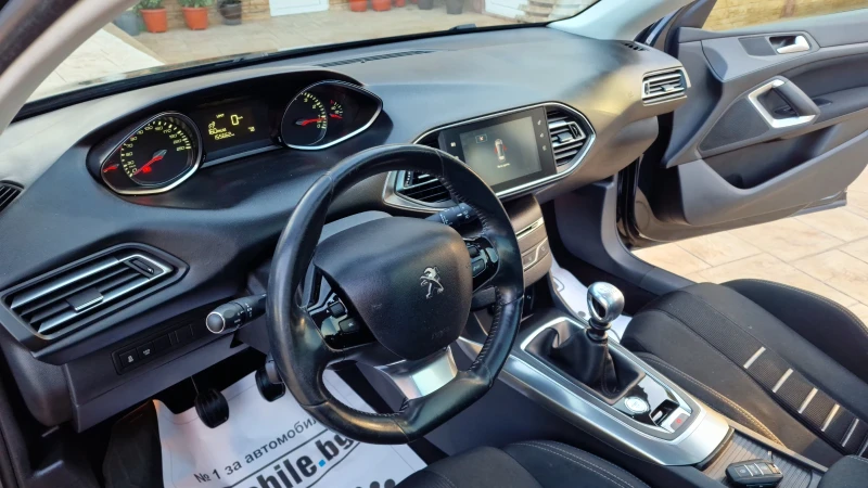 Peugeot 308 1.2T-131k.c.-EURO 6B, снимка 8 - Автомобили и джипове - 52618632