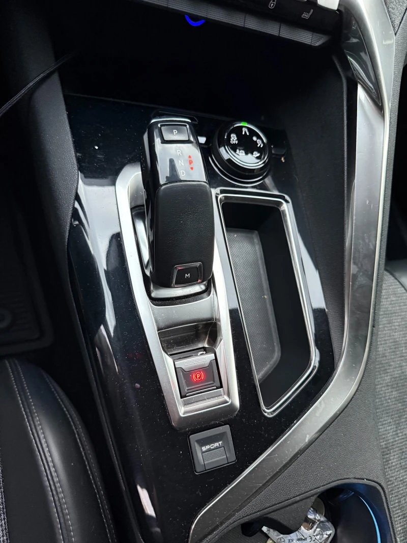 Peugeot 3008 Първи собственик !!! 1.6 BlueHDi EAT6, снимка 8 - Автомобили и джипове - 51977562