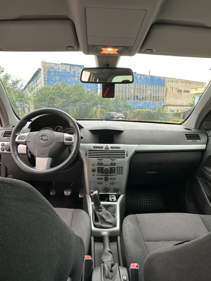 Opel Astra, снимка 10 - Автомобили и джипове - 53041216