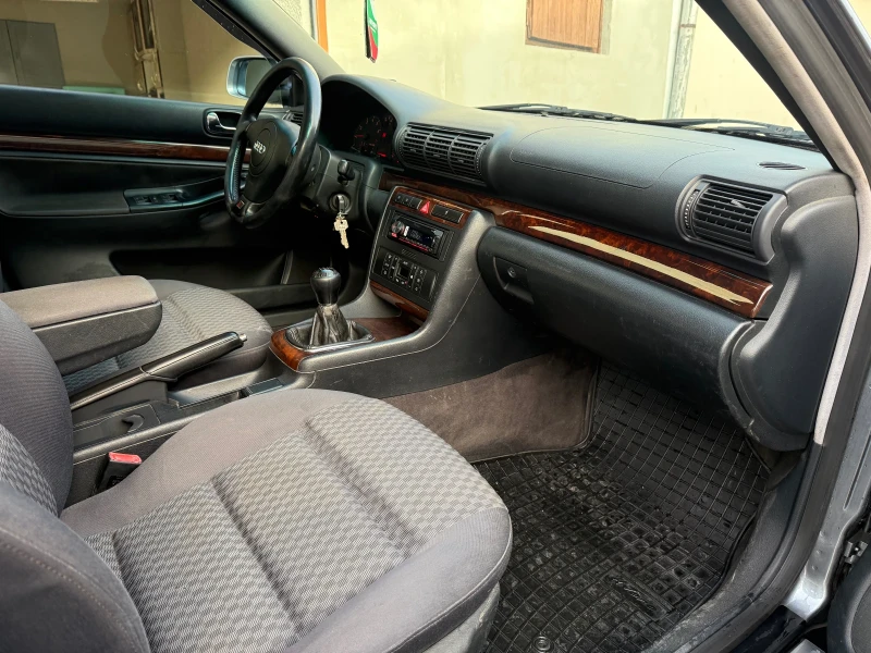 Audi A4, снимка 9 - Автомобили и джипове - 53063191