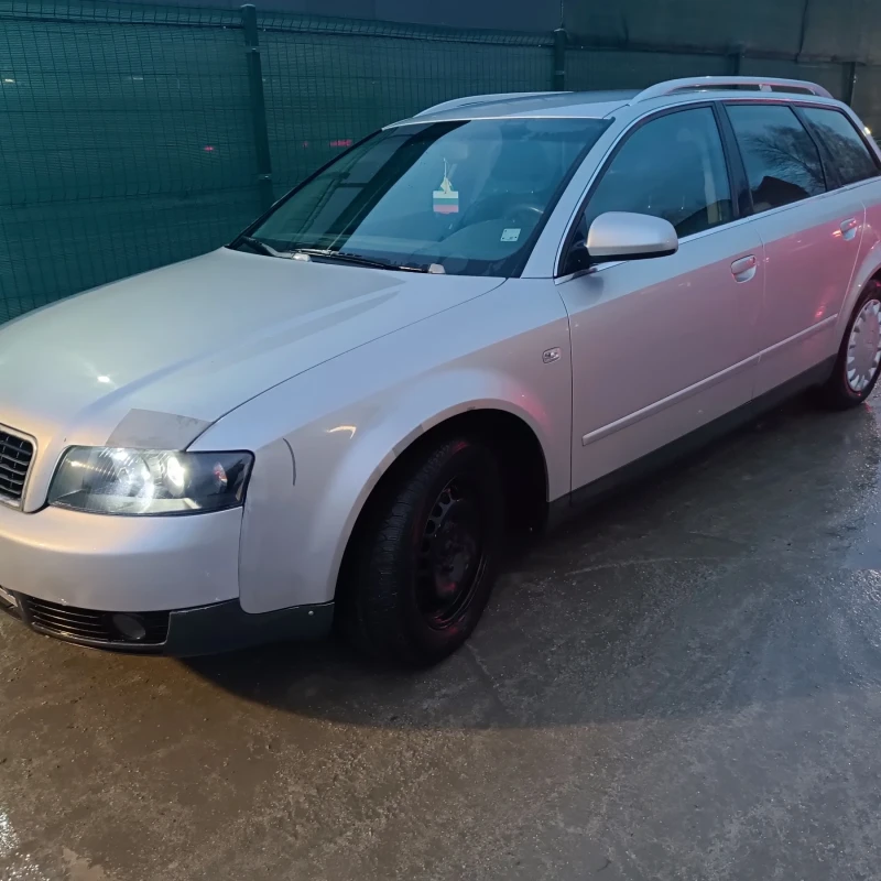 Audi A4 2.0 130кс., снимка 3 - Автомобили и джипове - 53109206