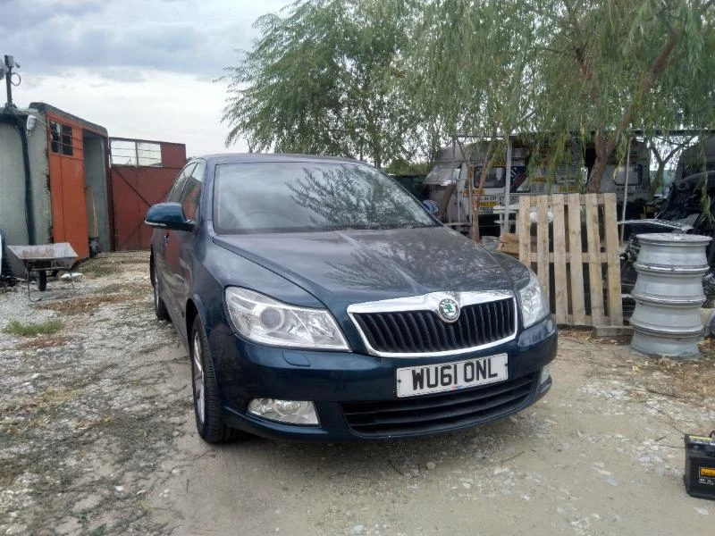 Skoda Octavia 1.6TDI, снимка 2 - Автомобили и джипове - 30341770