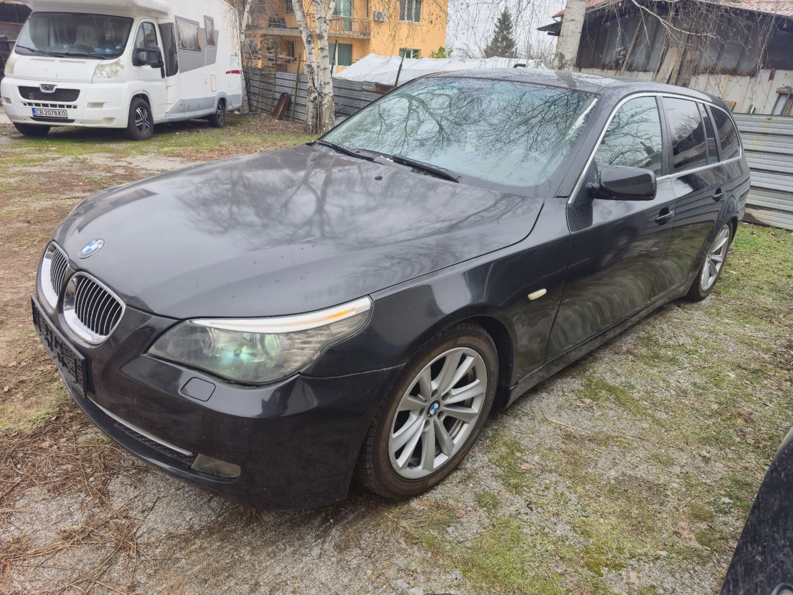 BMW 520 520д автомат, кожа, панорама, снимка 1