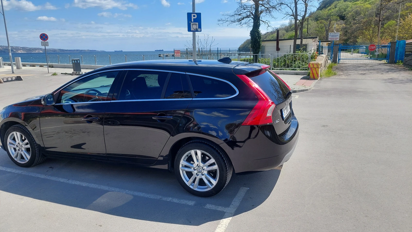 Volvo V60 2.4 D4 AWD BiTurbo - изображение 9