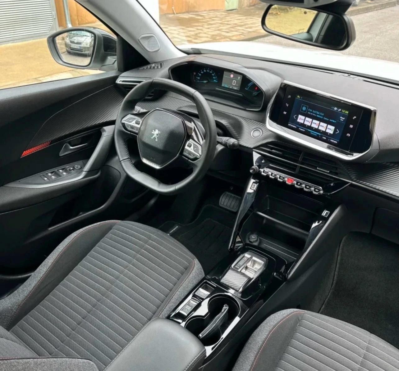Peugeot 2008  - изображение 8