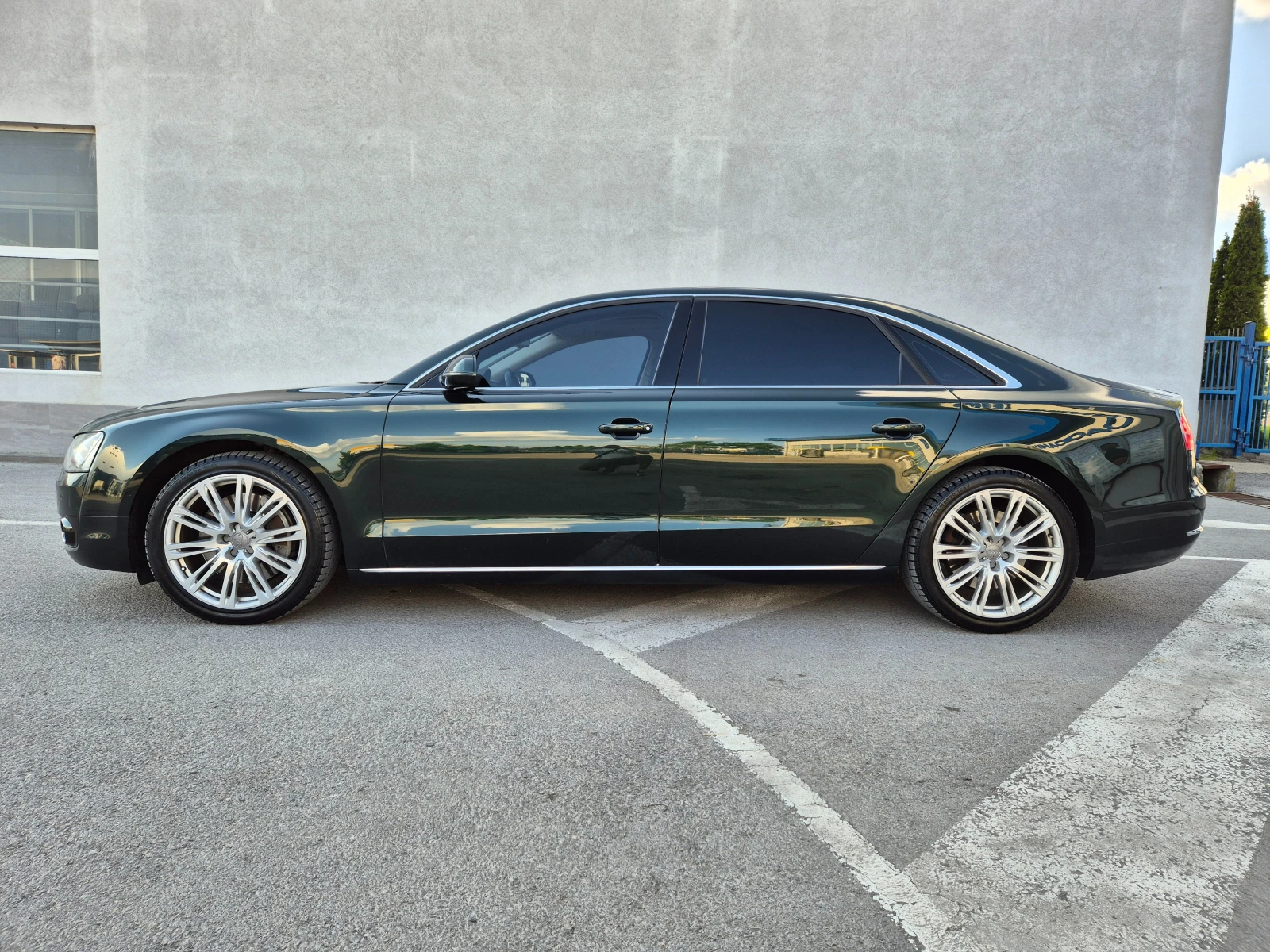 Audi A8 4.2TDI Long exclusive - изображение 8