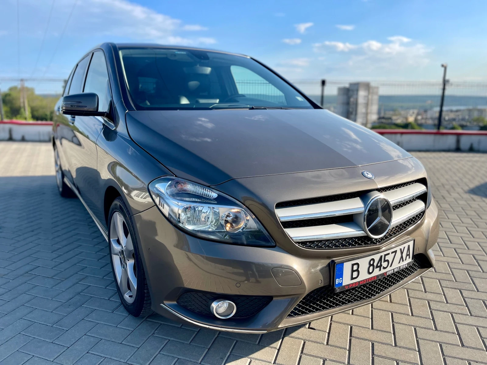 Mercedes-Benz B 180 Avantgard - изображение 2