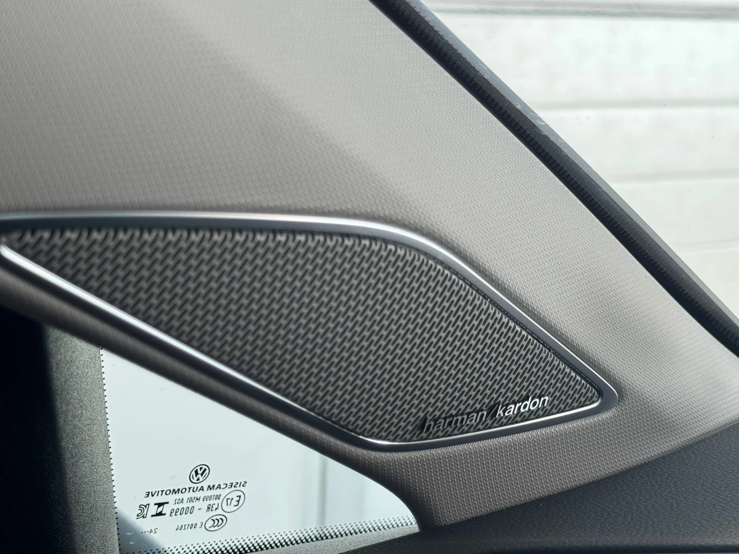 VW Golf Variant 8 Style 1.5 eTSI OPF DSG | Mobile.bg — изображение 16