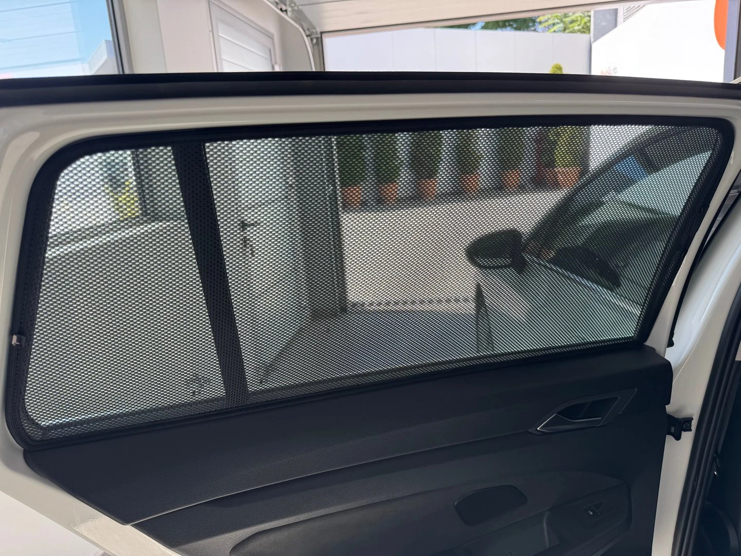 VW Golf Variant 8 Style 1.5 eTSI OPF DSG | Mobile.bg — изображение 9