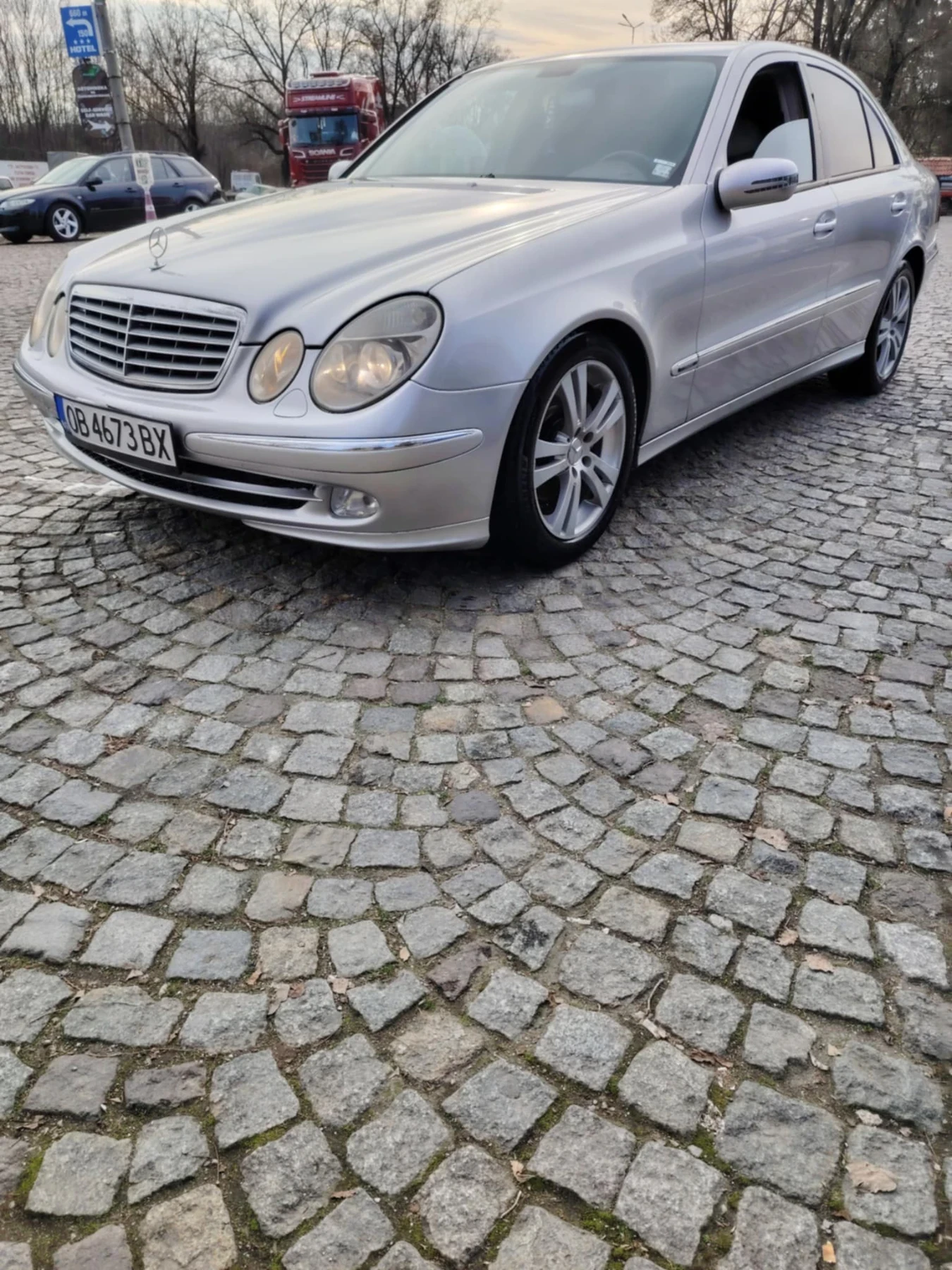 Mercedes-Benz E 270  - изображение 4