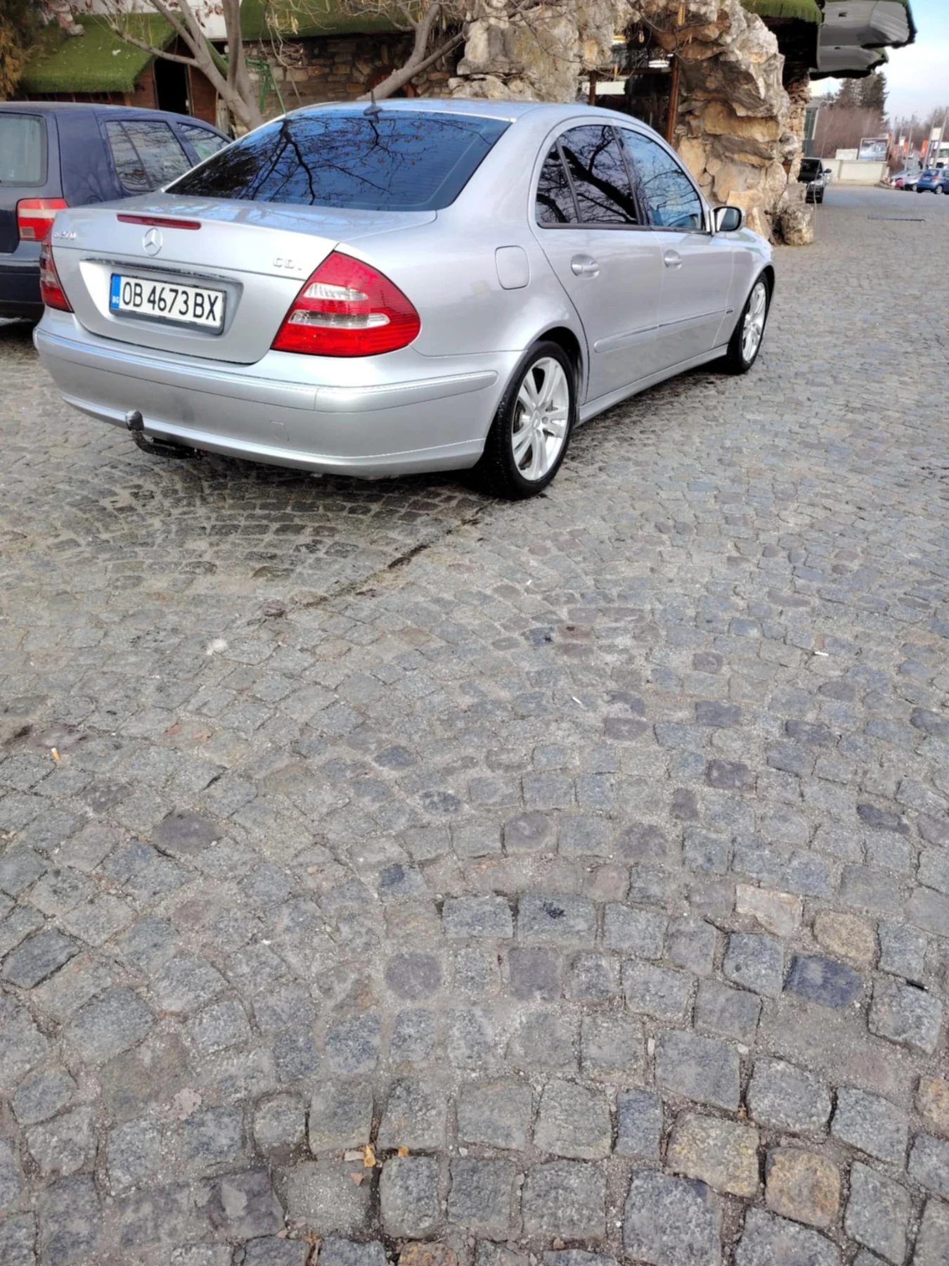 Mercedes-Benz E 270  - изображение 6