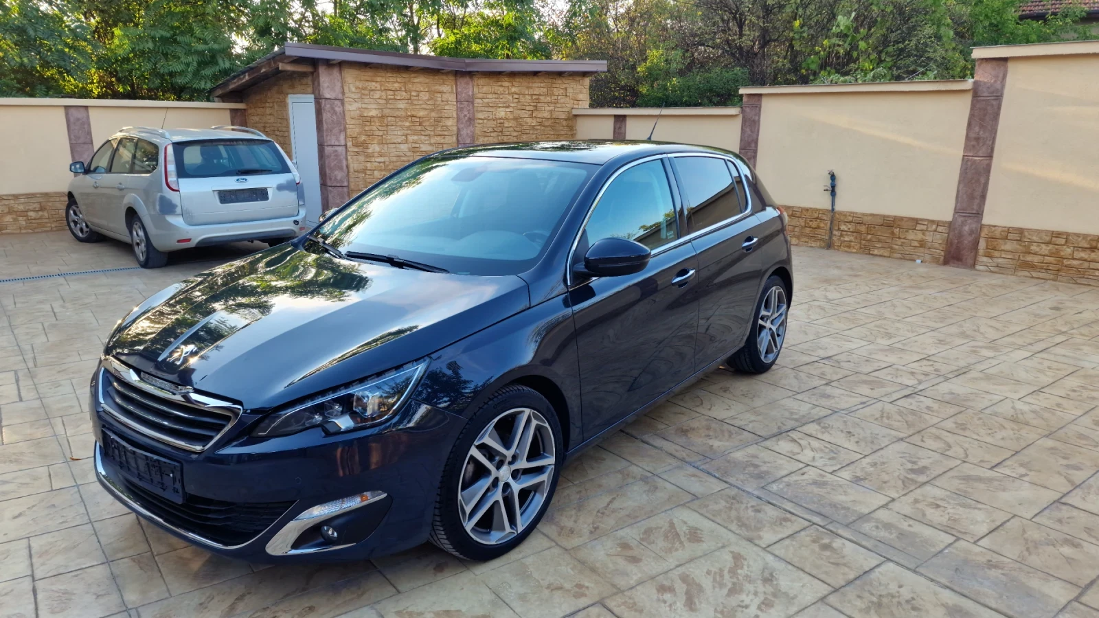 Peugeot 308 1.2T-131k.c.-EURO 6B | Mobile.bg   17