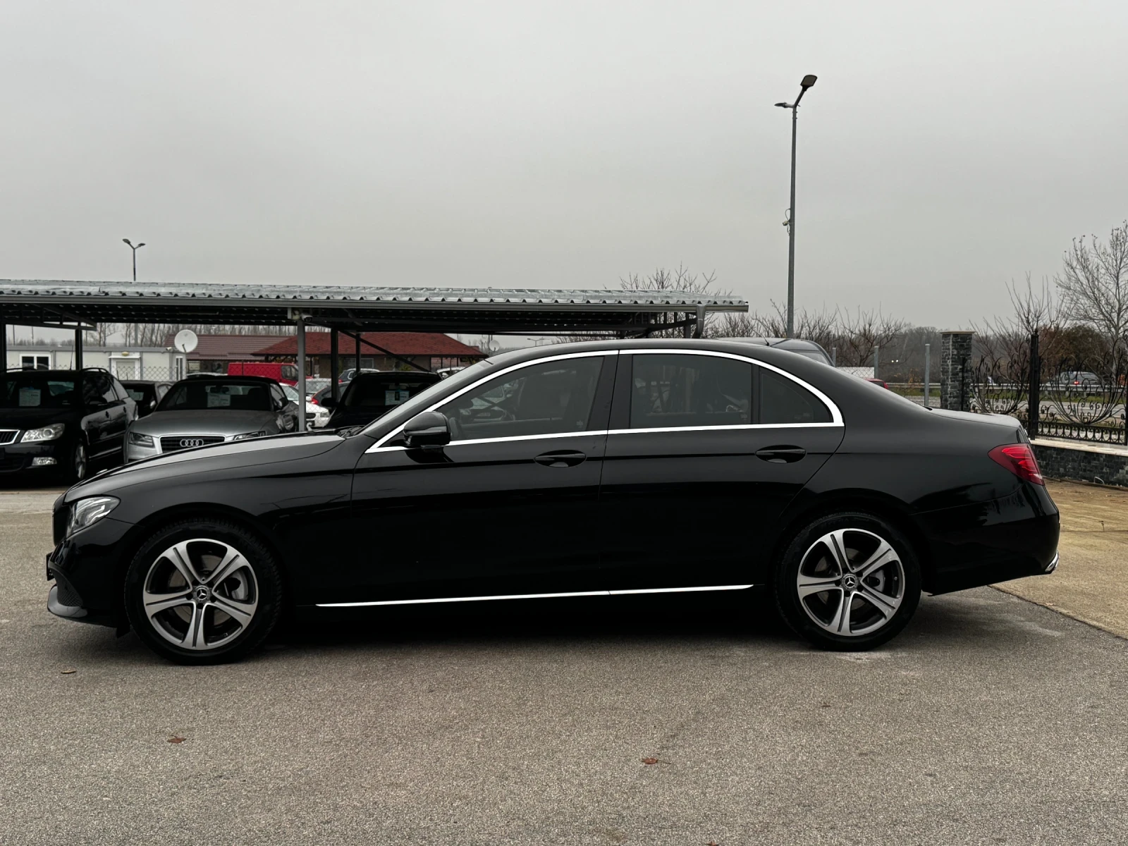 Mercedes-Benz E 220 4Matic ИТАЛИЯ - изображение 2