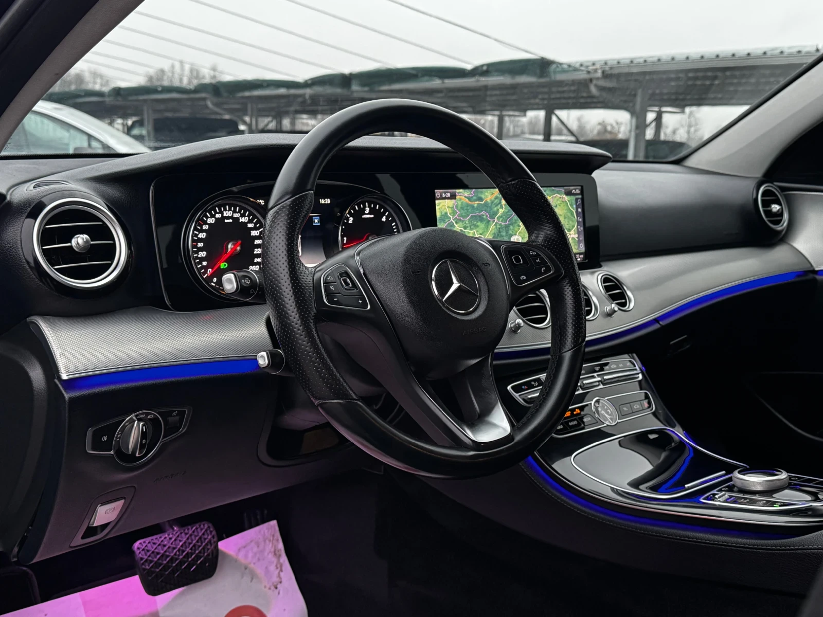 Mercedes-Benz E 220 4Matic ИТАЛИЯ - изображение 8