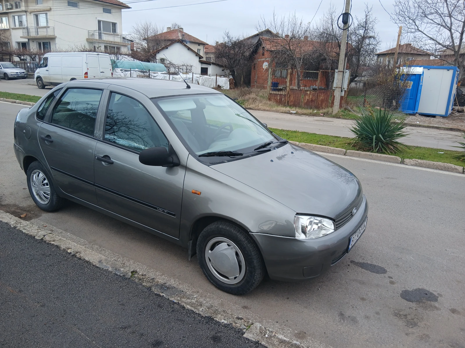 Lada Kalina 1.6газ  гаражен - изображение 6