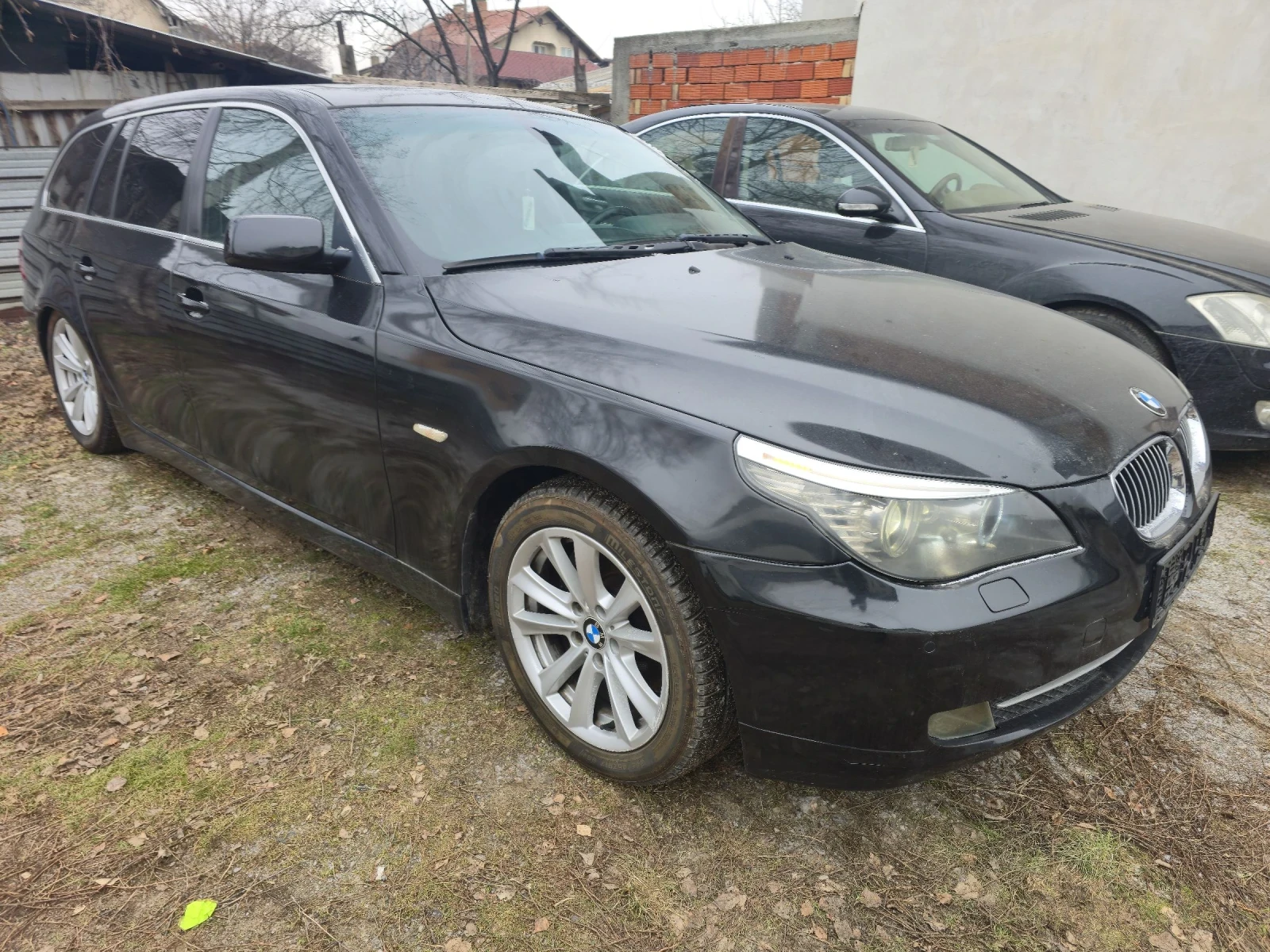 BMW 520 520д автомат, кожа, панорама - изображение 5