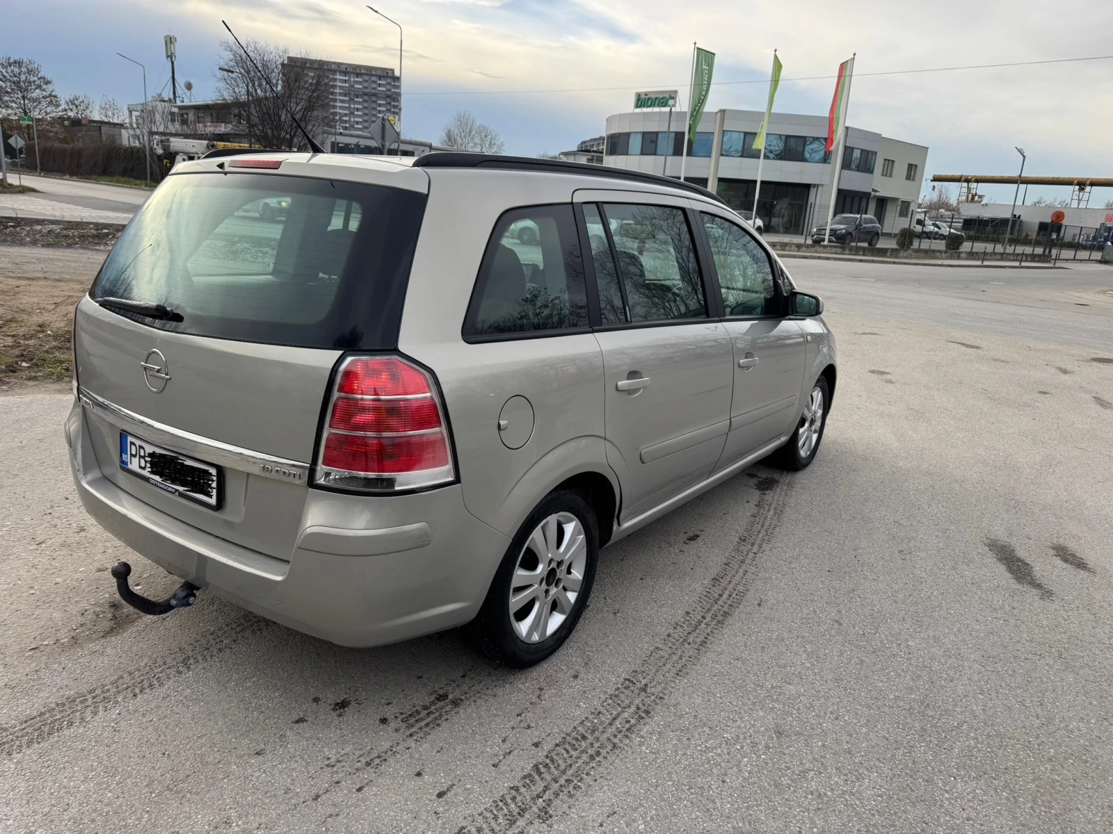 Opel Zafira 1.9 CDTI - изображение 4