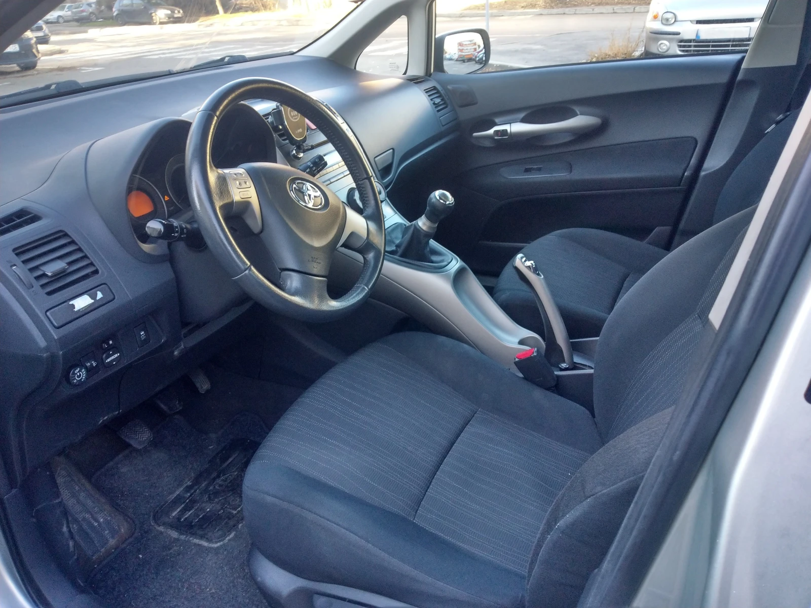 Toyota Auris 1.6i | Mobile.bg � ����������� 7